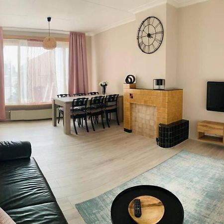 Cosy House In The Heart Of The Center! Διαμέρισμα Oostburg Εξωτερικό φωτογραφία